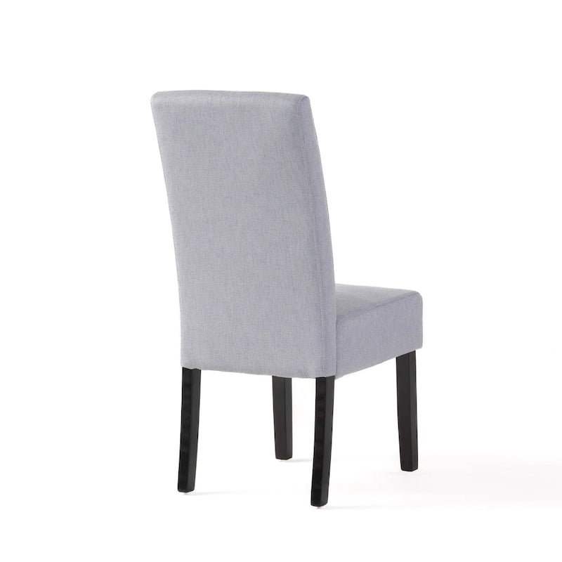 Sedia da pranzo contemporanea con tappezzeria a punto T e gambe in legno massello