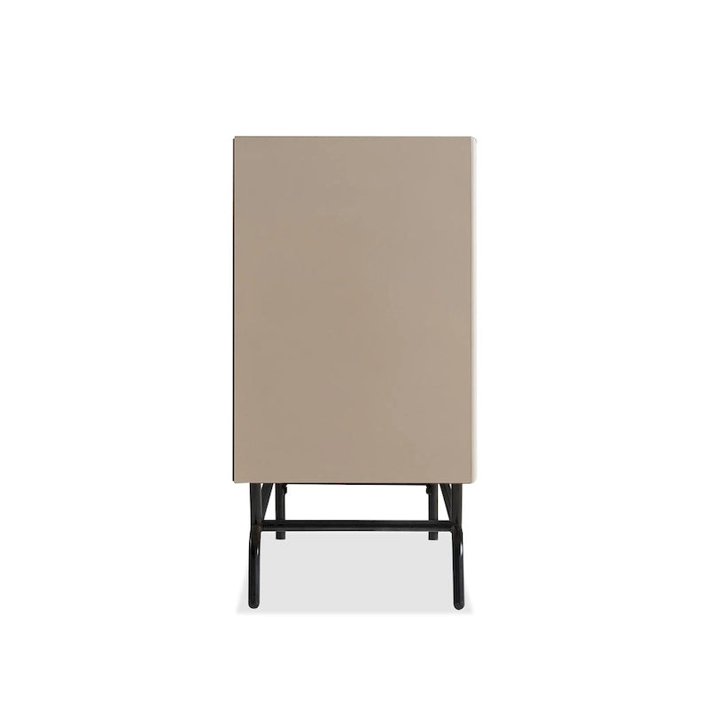 Moderna credenza da pranzo a buffet da 150 cm con mobiletto per il vino