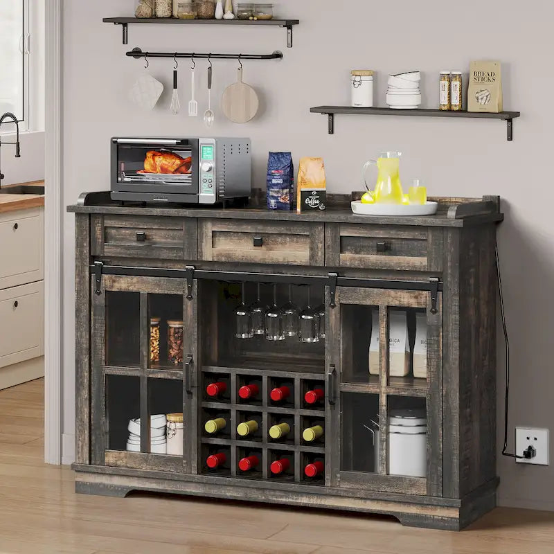Credenza scorrevole in stile rustico con portabottiglie e stazione di ricarica