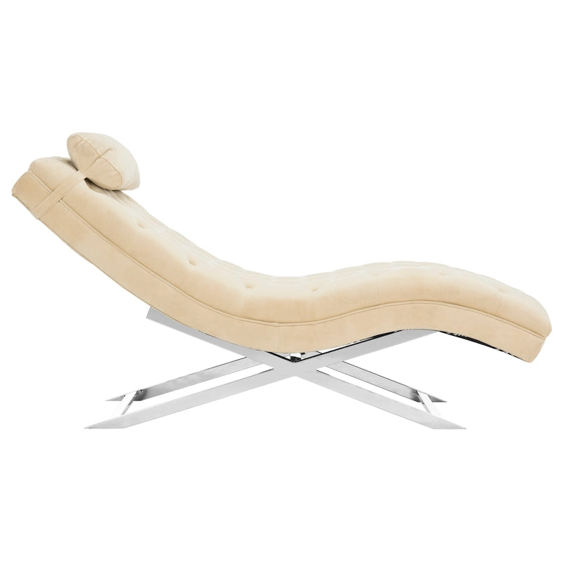 Chaise longue rivestita in velluto con base cromata