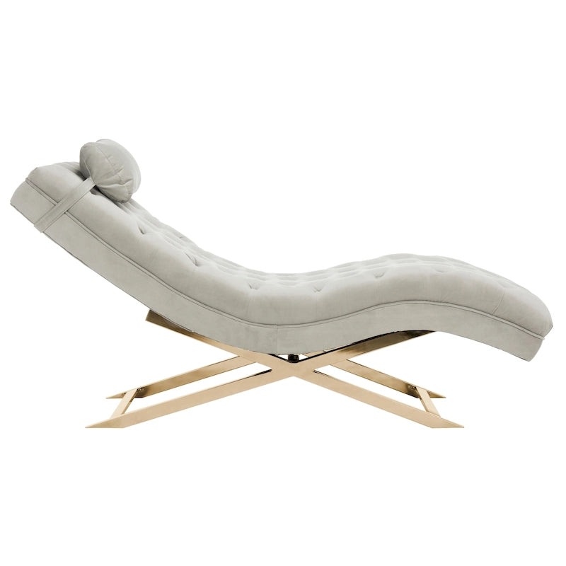 Chaise longue rivestita in velluto con base cromata