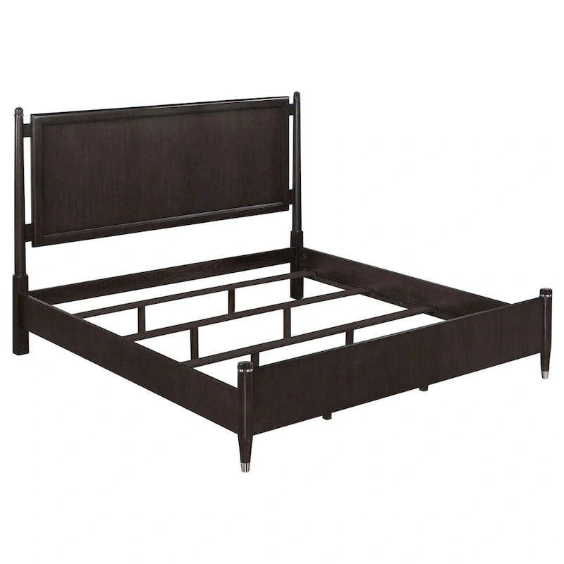Letto a baldacchino queen-size con testiera fluttuante e pediera bassa, struttura in legno marrone per camera da letto