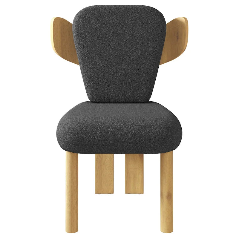 Sedia da pranzo con schienale a pozzetto imbottita in tessuto Teddy con gambe in legno massello